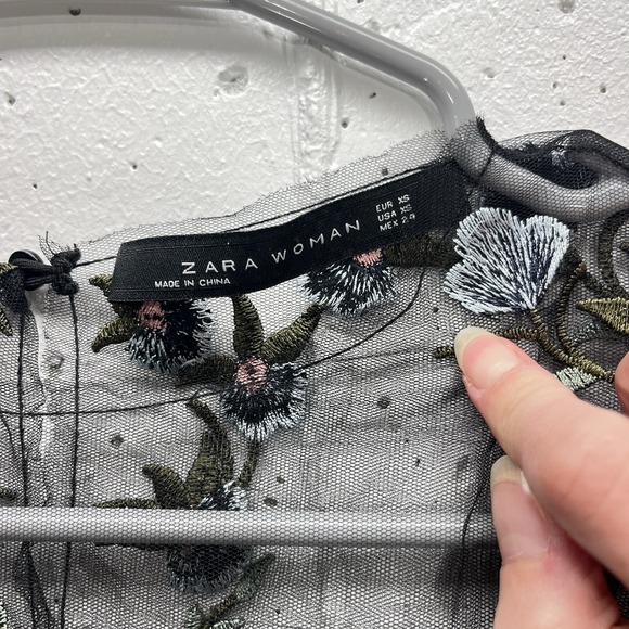 Zara Womens XS Sheer Mesh Floral Embroidered‎ Top Short Sleeve - Picture 4 of 8